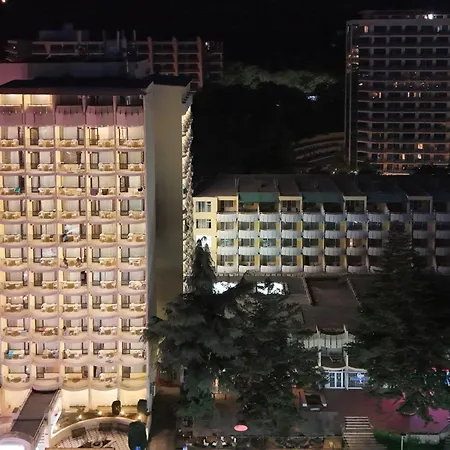 Shipka Szálloda Aranyhomok