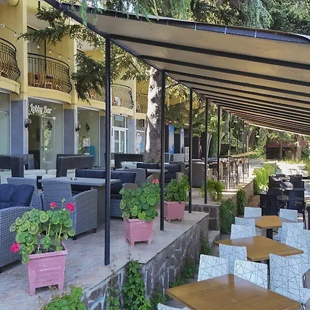 Shipka Hotel 4*